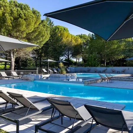 Du Terme 4* Barjac (Gard)