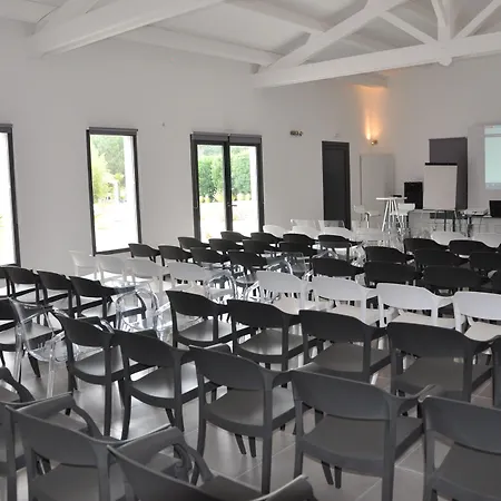 Hotel Du Terme Barjac (Gard)