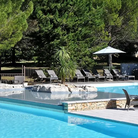 Du Terme 4* Barjac (Gard)