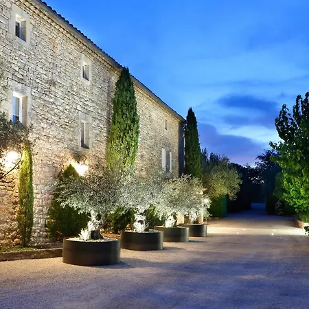 Hotel Du Terme Barjac (Gard)