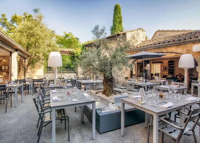 Du Terme מלון